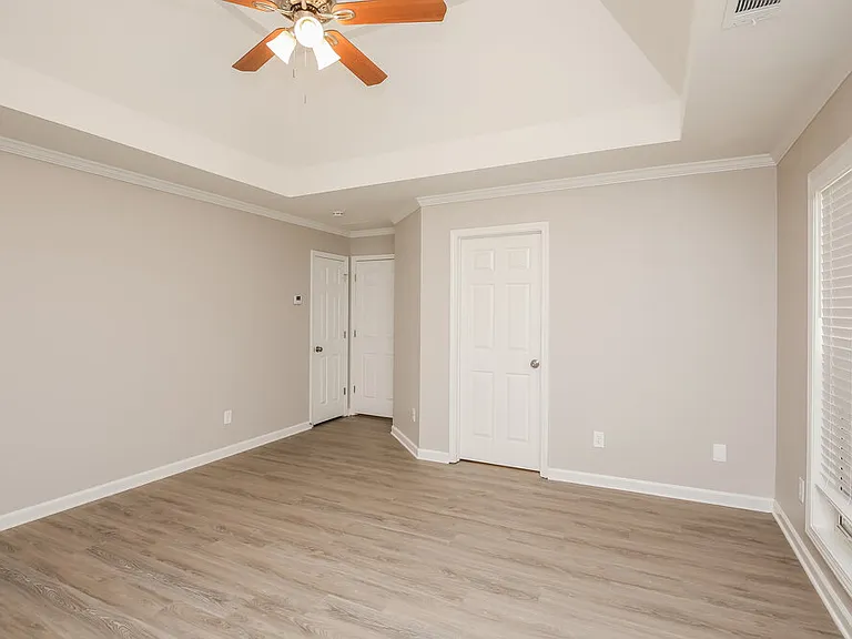 802 Pinder Point Ct — Photo 12