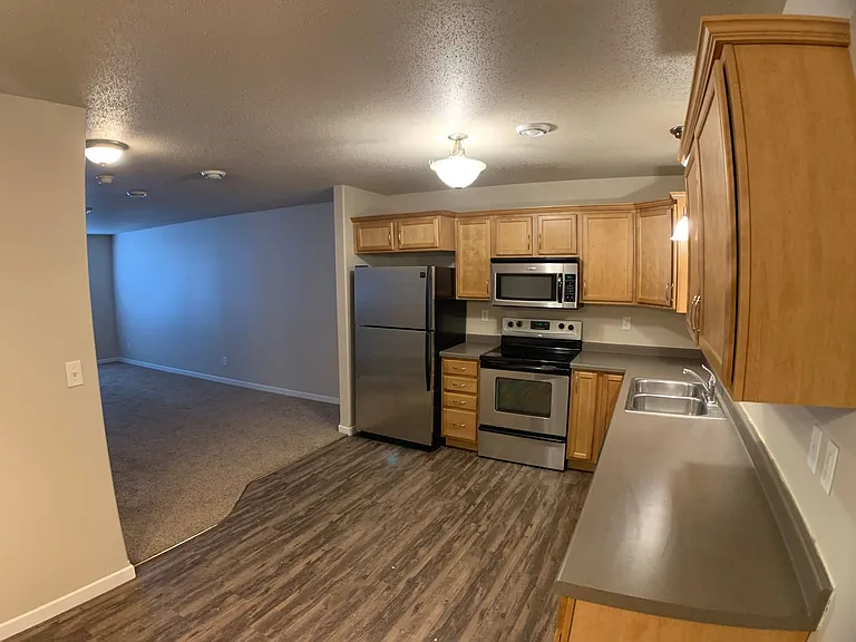 Westport Beach Townhomes — Photo 7