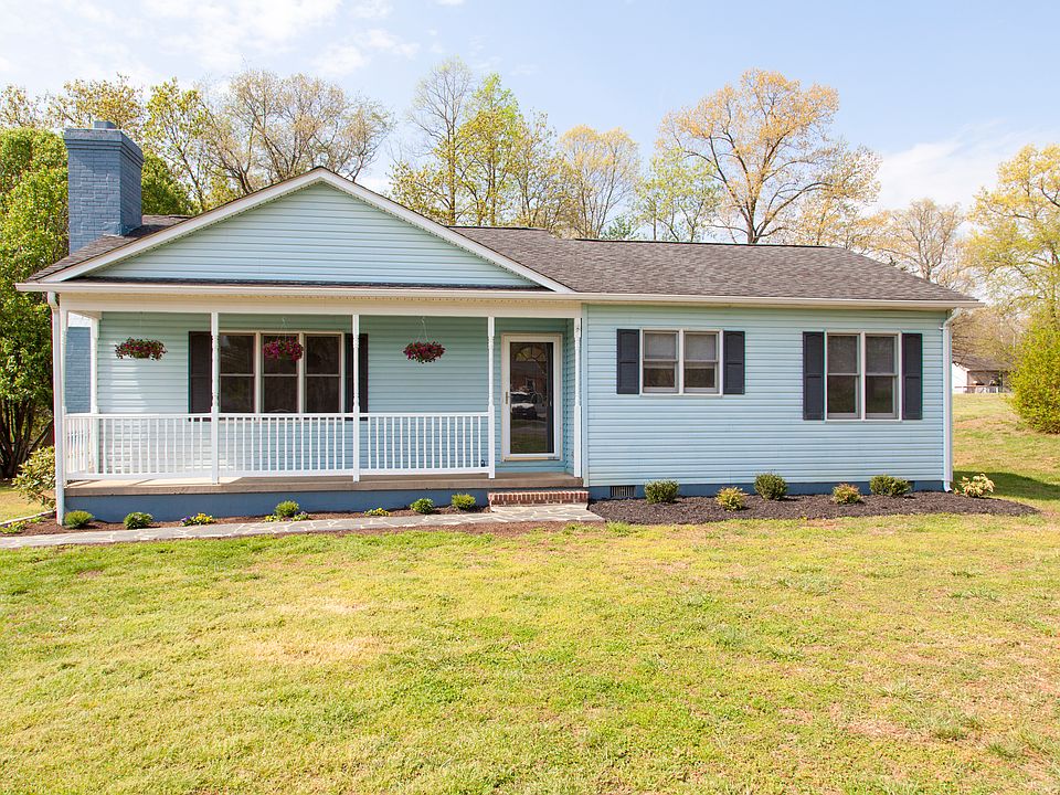 1st image of 423 Cordelia Dr