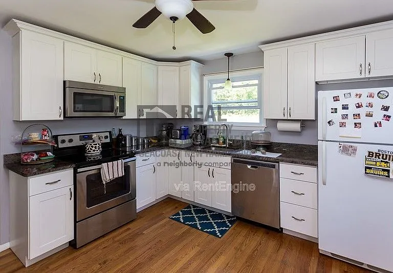 17 Richardson Dr — Photo 8