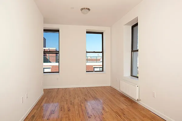 Rented by Bouwerie Lane Group | media 39