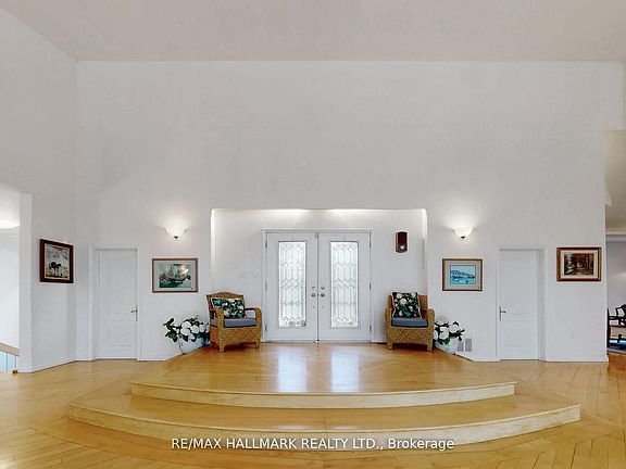 4th image of 18381 McCowan Rd