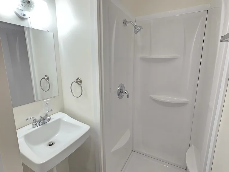 221 S Mill St #3 — Photo 6
