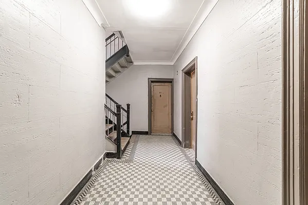 Rented by Joel Scharf, LREB | media 27