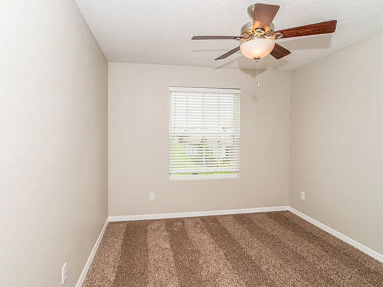 819 Celebration Ln — Photo 13