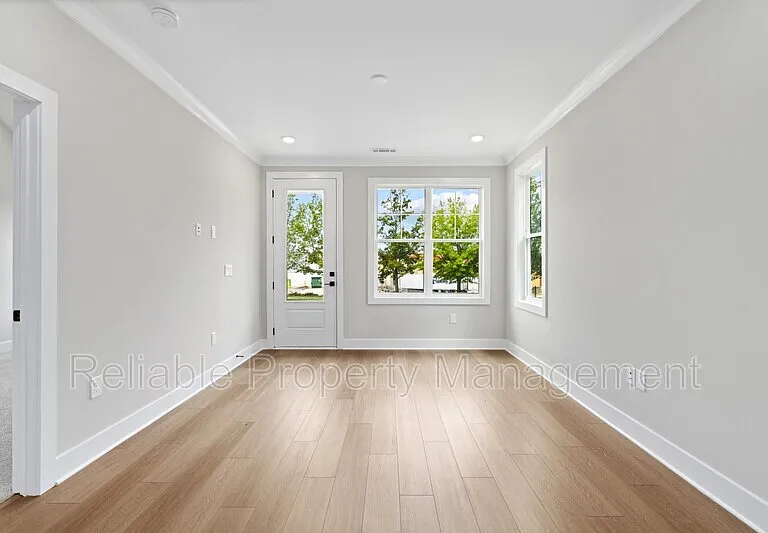 4603 Malone Ct #1/2 — Photo 18