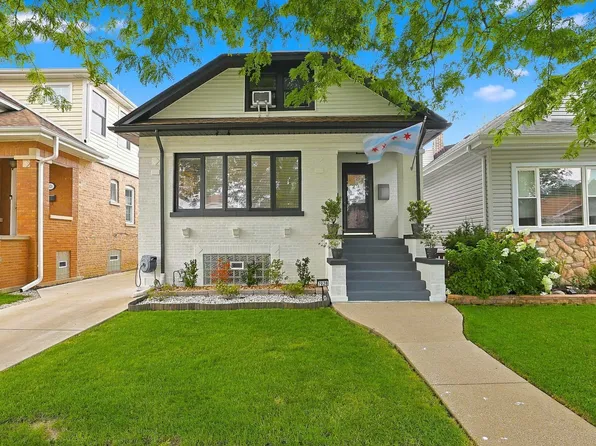 7028 N Oriole Ave, Chicago, IL 60631
