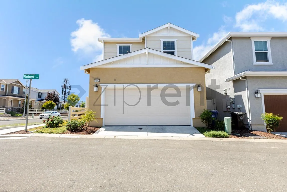 3 bed, 2.5 bath, 1508 sqft, $2,550 — Photo 2