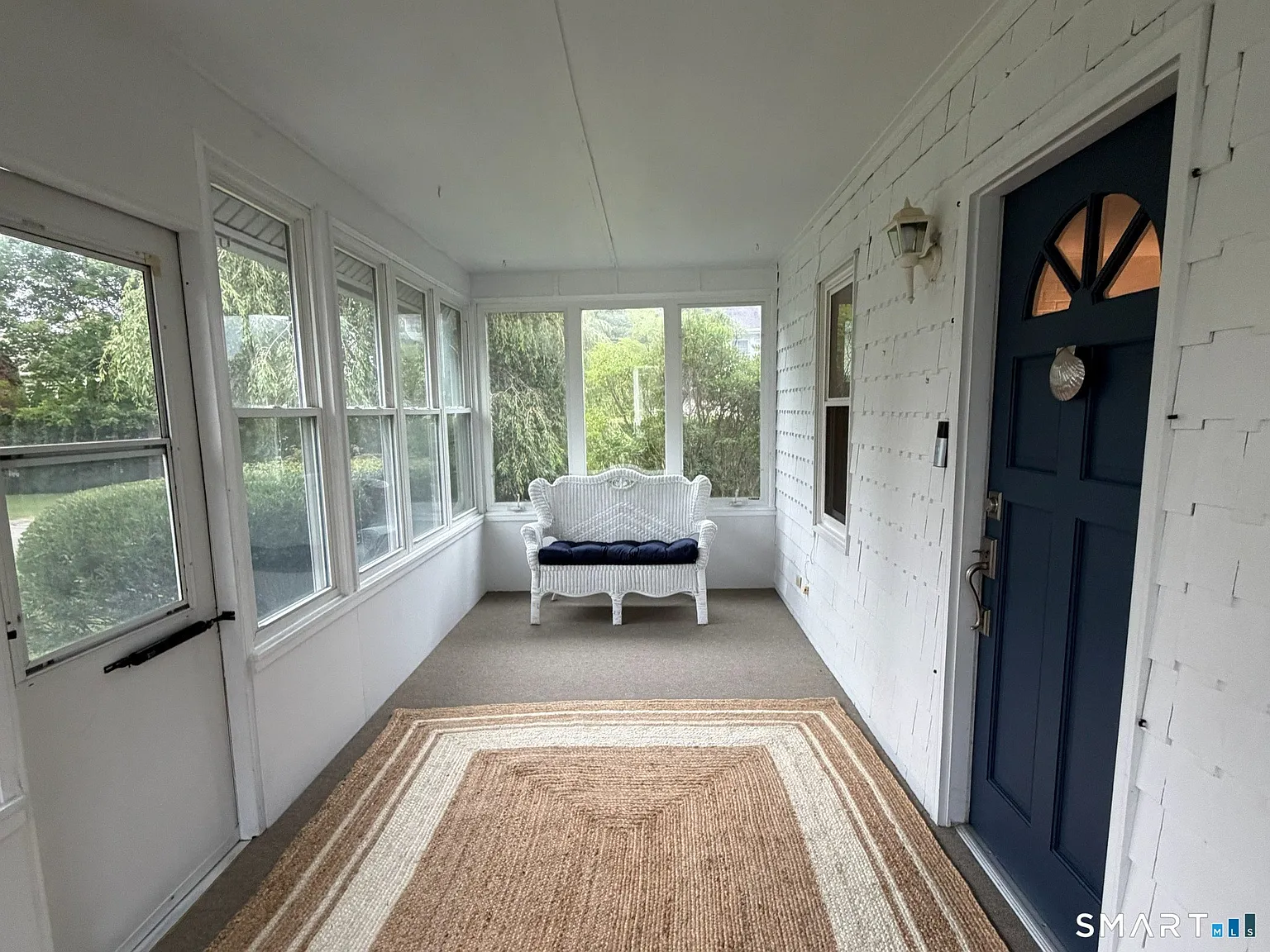 4 bed, 1.5 bath, 1640 sqft, $3,200 — Photo 3