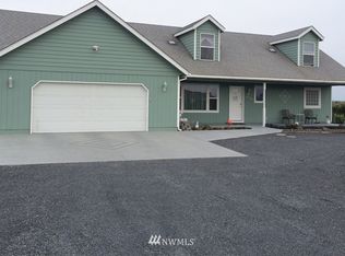 5445 Crystal Springs Dr NE, Moses Lake, WA 98837