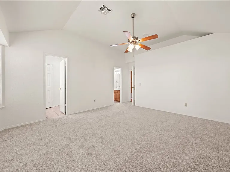 1116 Earl A Rodkey Dr — Photo 9