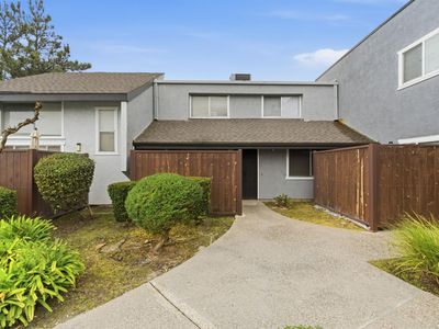 325 Standiford Ave APT 29, Modesto, CA, 95350