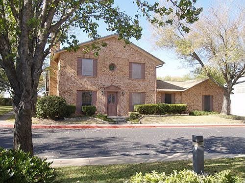 1st image of 8914 N Plaza Ct