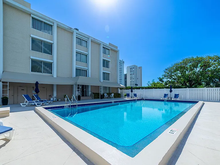 1601 S Flagler Dr #2120 — Photo 44