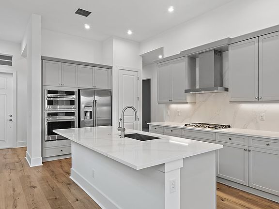 Caroline Model Kitchen
