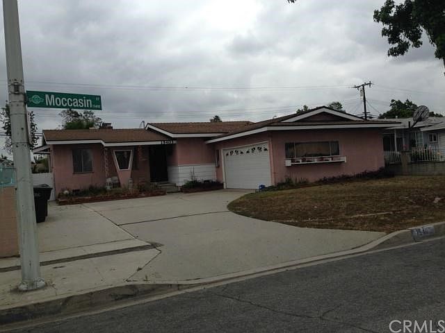 1st image of 15403 Moccasin St