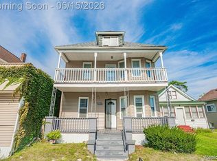 2311 Botsford St, Hamtramck, MI 48212