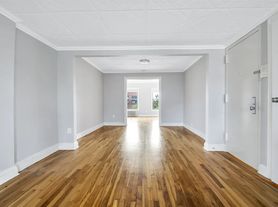 43 Woodhull St, Brooklyn, NY