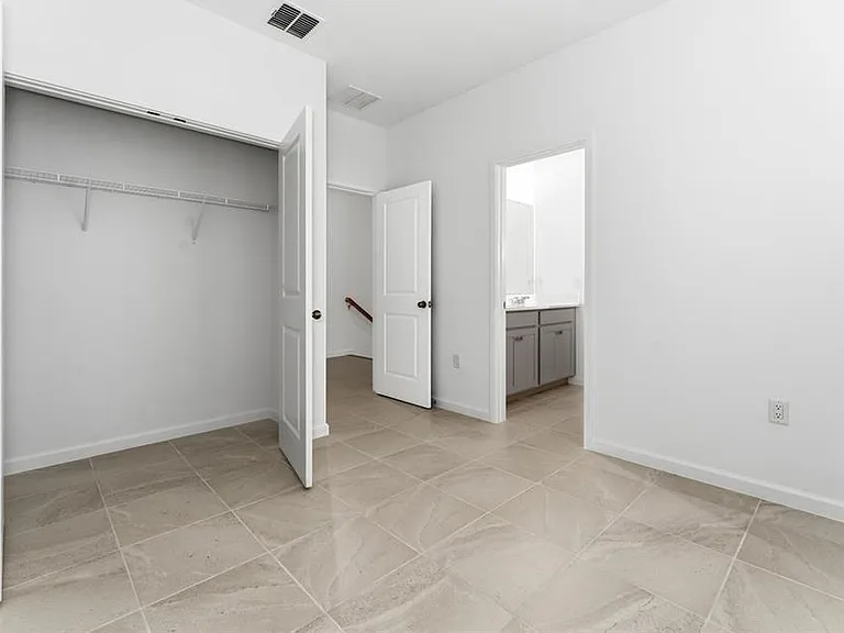 2426 Celebration Blvd — Photo 21