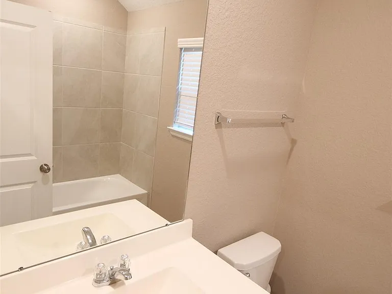 7211 Songlark Lndg — Photo 20