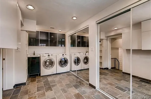 Nicely Remodeled Lower Duplex in Sunnyside/Berkeley Area — Photo 9