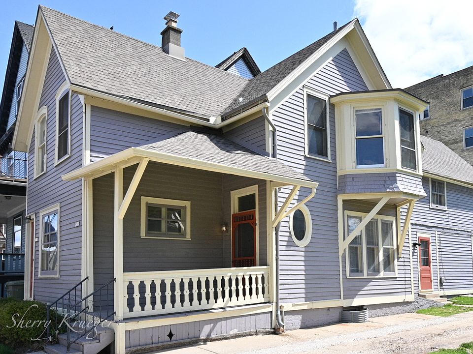1st image of 1518 N Farwell Ave #1520