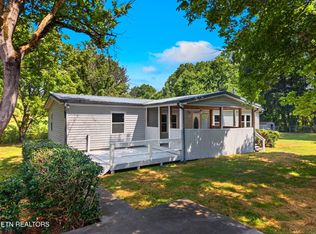 1321 Chrisman Rd, Dandridge, TN 37725