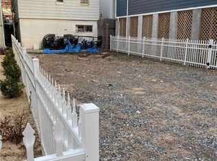 31 Stanton Rd, Brooklyn, NY 11235