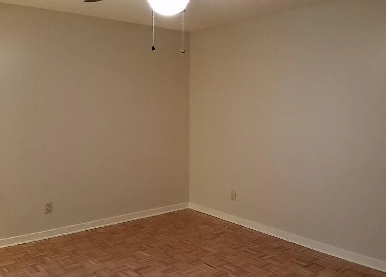 824 Madison Ave — Photo 11