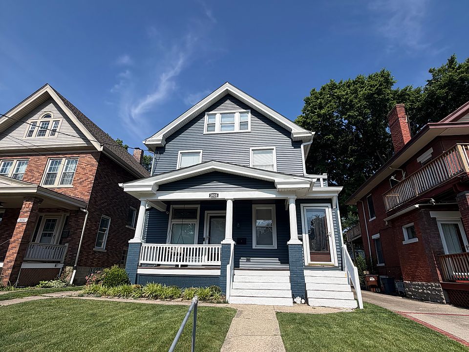 1st image of 3935 Burwood Ave #2