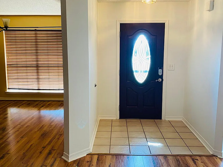 425 Mara Dr — Photo 11