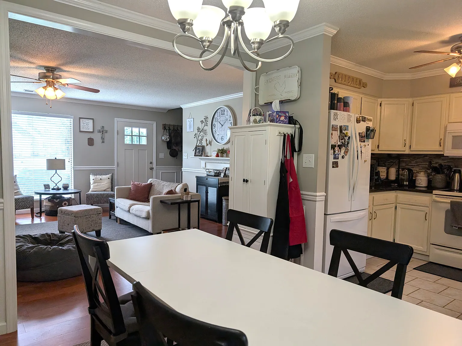 601 Blackburn Dr — Photo 4