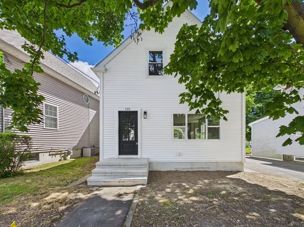 191 Bay St, Taunton, MA 02780