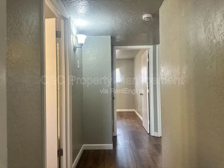 2132 N 1st St — Photo 14