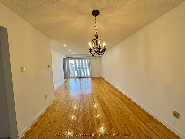 165 Aberdeen Ave — Photo 9