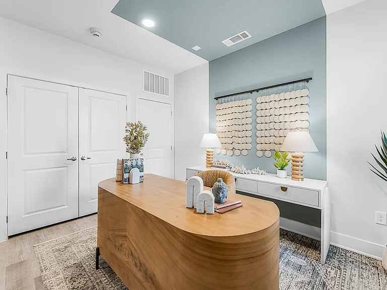 Alta Westinghouse Townhomes — Photo 6