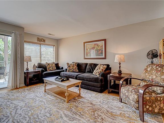 2nd image of 15 Deallyon Ave APT 69