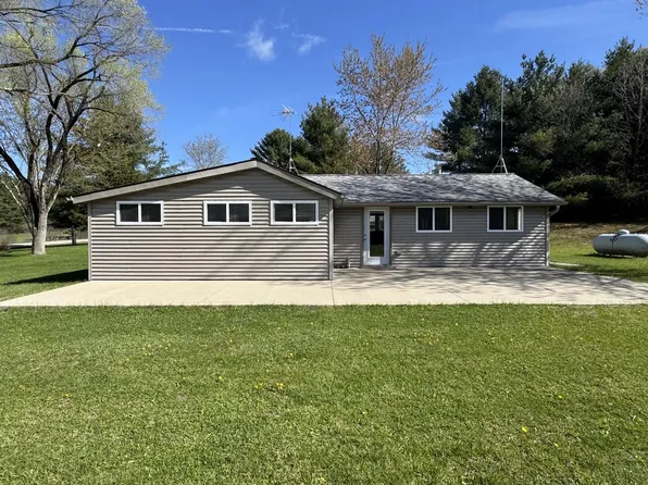 N4214 Dodge ROAD, Black River Falls, WI 54615