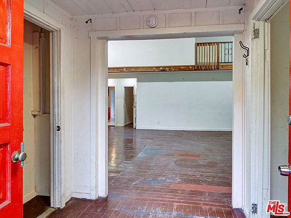 4th image of 1428 N McCadden Pl