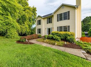 9 Wentworth Ln, Daleville, VA 24083