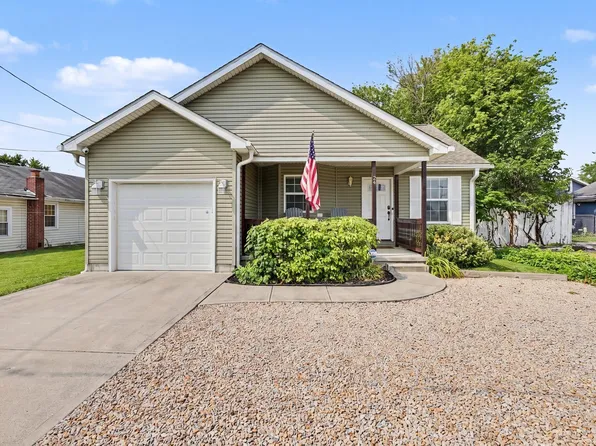24 W 4th St, Buckeye Lake, OH 43008