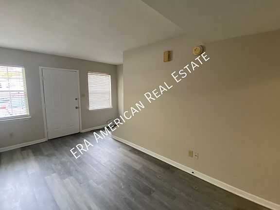2nd image of 144 Alabama Ave Unit C-u