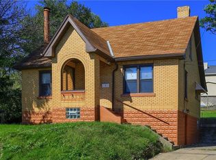 2 Winter Ave, Pittsburgh, PA 15229