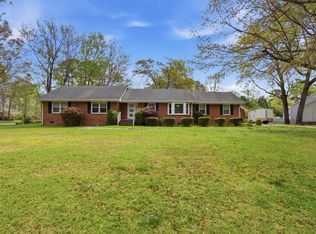 601 Winged Foot Ct, New Bern, NC 28562