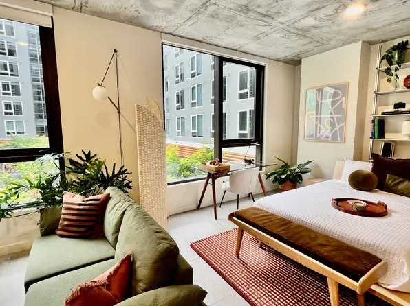 169 NW 28th St, Miami, FL