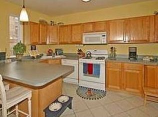 6642 N Glenwood Ave, Chicago, IL 60626