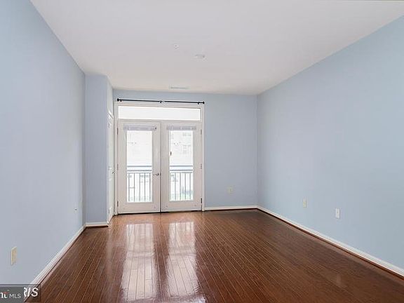 4th image of 2655 Prosperity Ave APT 336