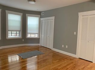 146 Hillside St #101, Roxbury Crossing, MA 02120