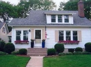 511 N 3rd St, Saint Clair, MI