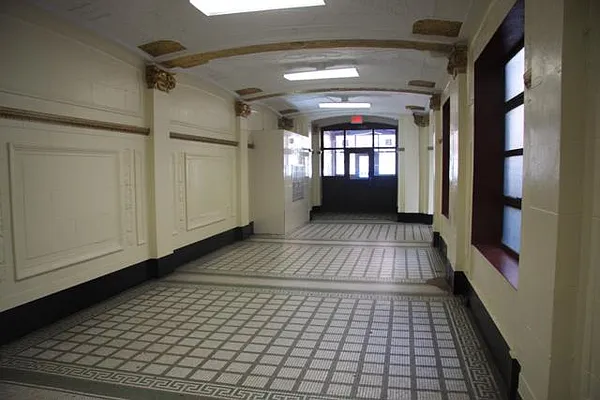 Rented by Lang Realty LLC | media 9